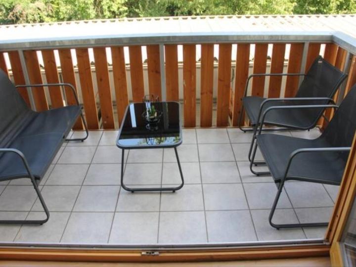 Ferienwohnung Mit Balkon 施万多夫 外观 照片