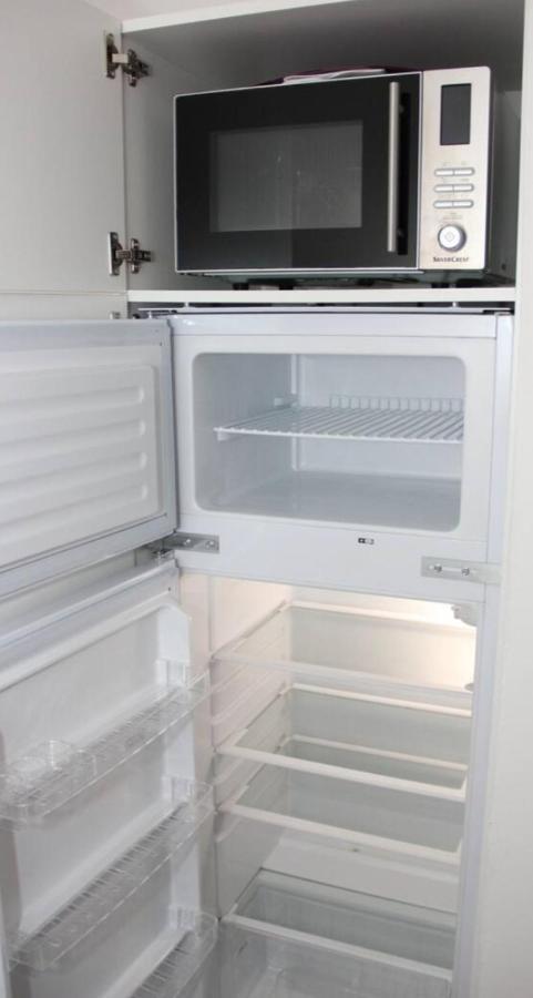 Ferienwohnung Mit Balkon 施万多夫 外观 照片