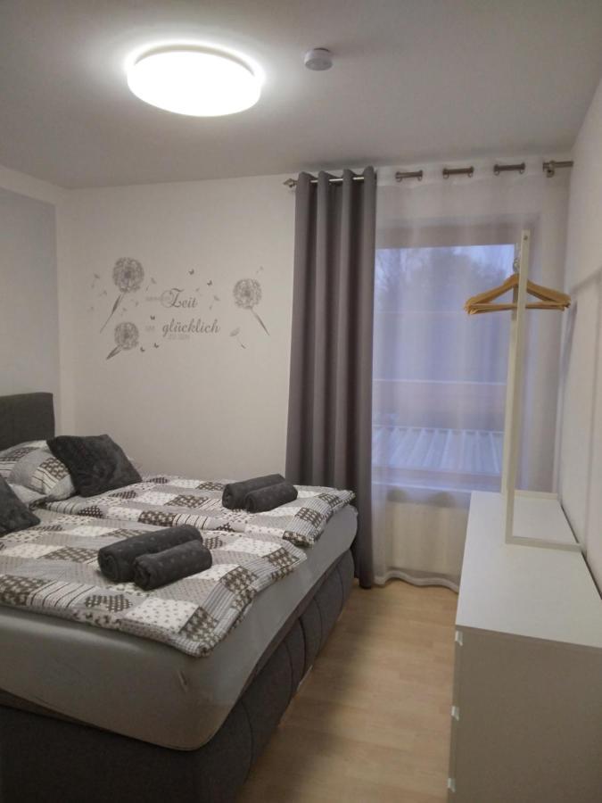 Ferienwohnung Mit Balkon 施万多夫 外观 照片